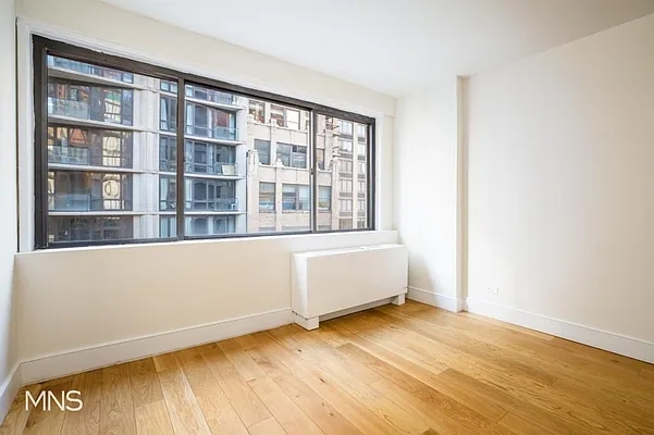 Rented by MNS Marketing | media 48