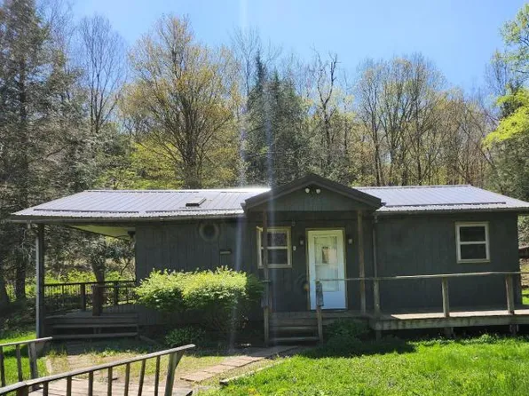 1347 Mead Run Rd, Pittsfield, PA 16371