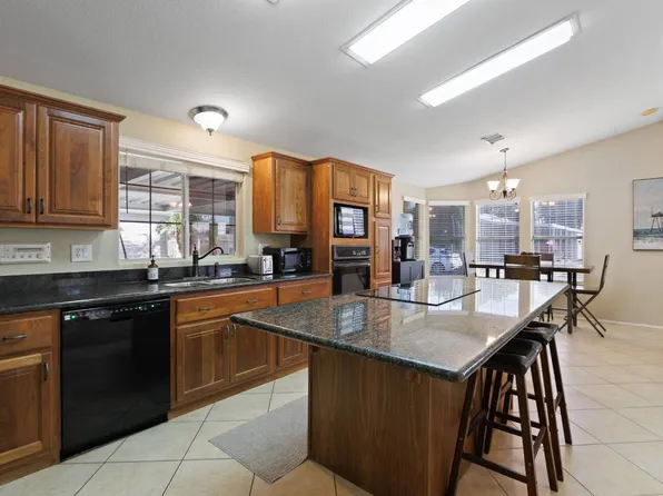 2550 S Ellsworth Rd Unit 46, Mesa, AZ 85209