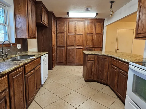 9 Santa Fe Dr, Tuscola, TX 79562