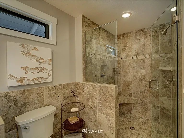 12814 NE 4th Pl — Photo 12