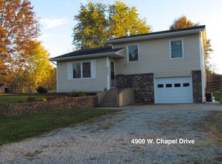 4900 W Chapel Dr, Columbia, MO 65202