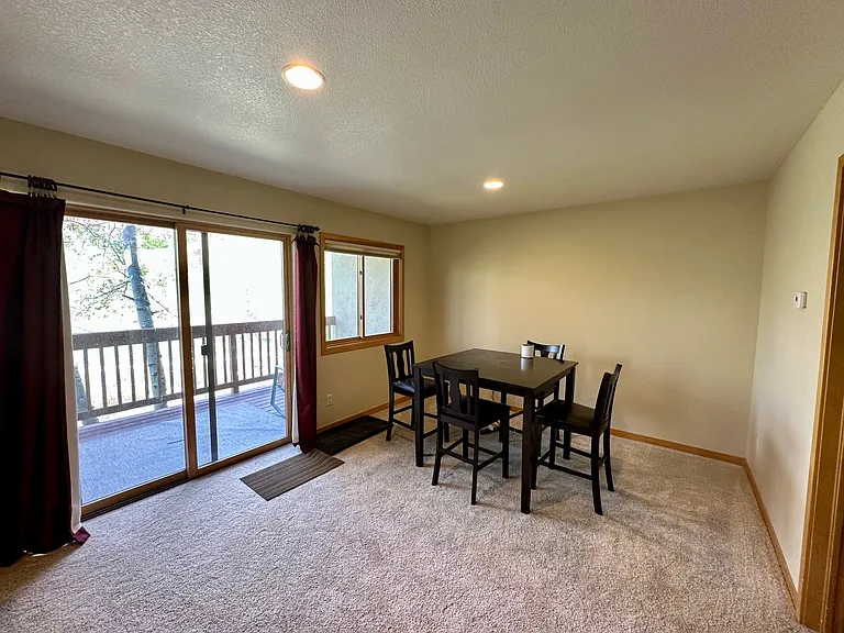 831 Mill Run Ct — Photo 12