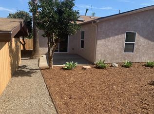 707 N Vine St, Fallbrook, CA 92028