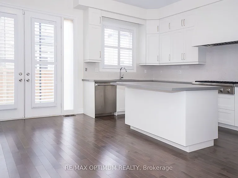 75 Merlin St — Photo 6