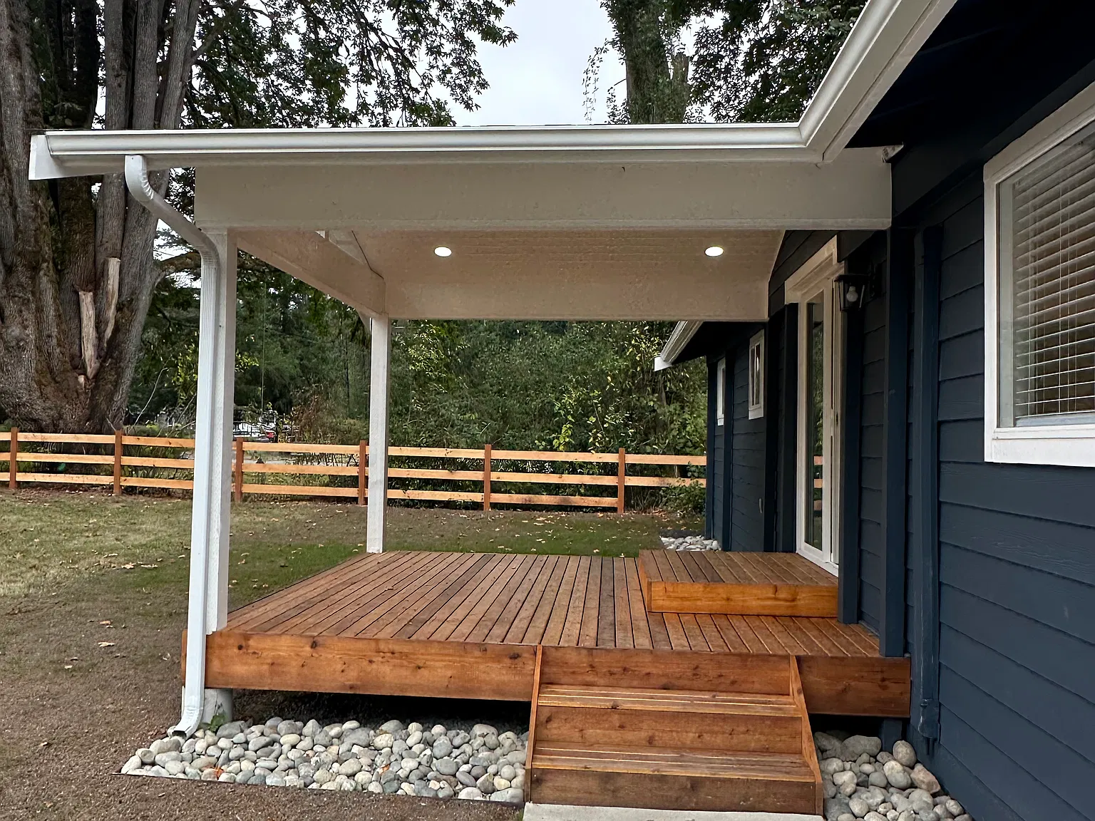 2 bed, 900 sqft, $2,800 — Photo 3