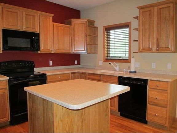 4th image of 2997 Stamford Pl