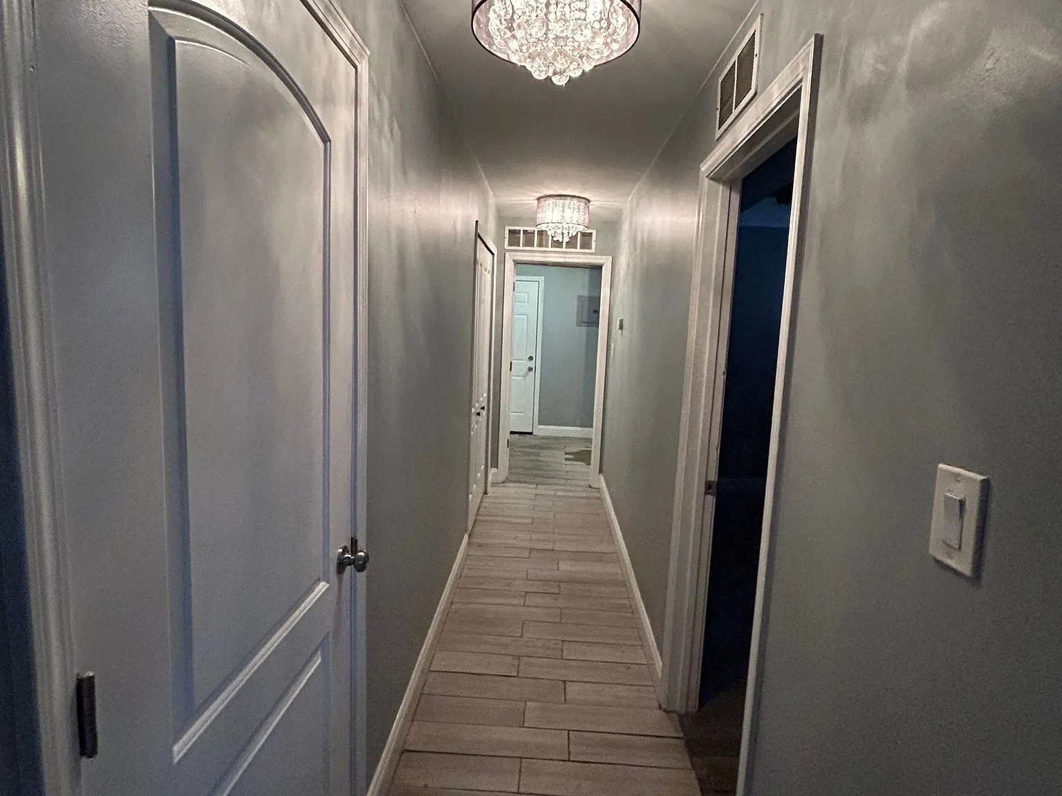 2 bed, 1050 sqft, $1,250 — Photo 2