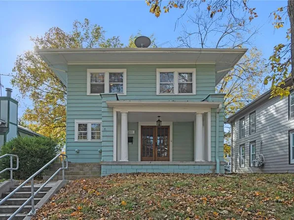 211 E Cedar St, Olathe, KS 66061