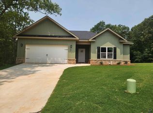 107 Silver Maple Ct, Byron, GA 31008