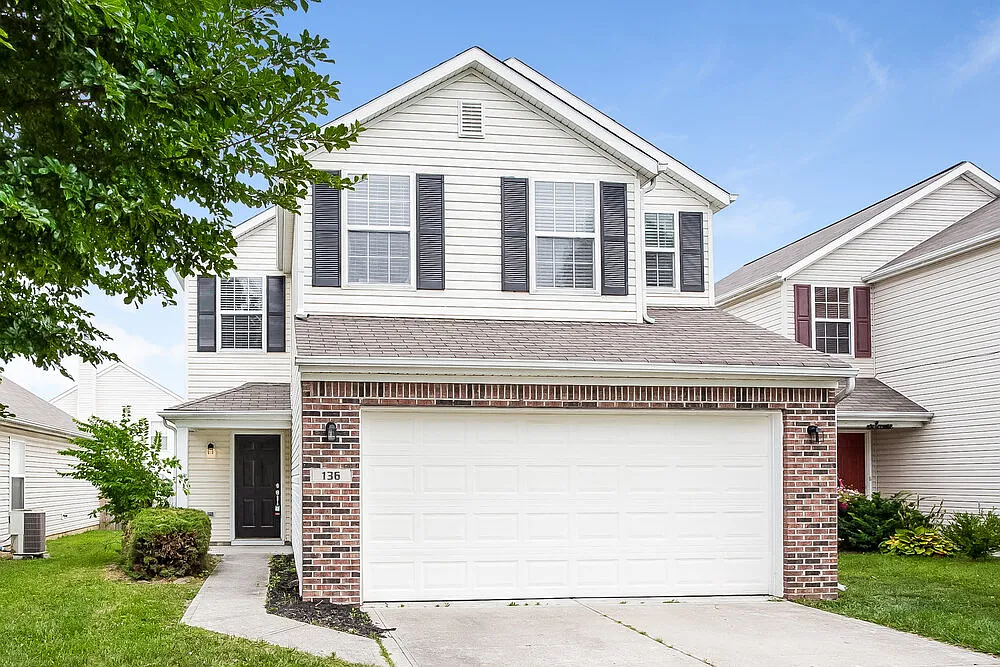 136 White Lick Dr photo 1