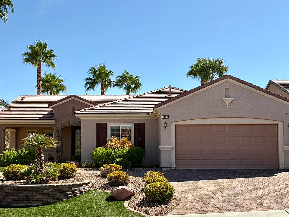 2192 Canyonville Dr