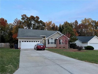 1105 Somerset Crossing Ln, Kernersville, NC, 27284