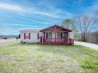 1644 Sandy Ridge Rd, Campton, KY 41301