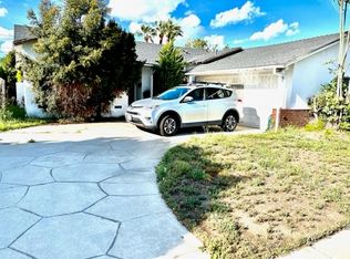 14841 Blackhawk St, Mission Hills, CA 91345