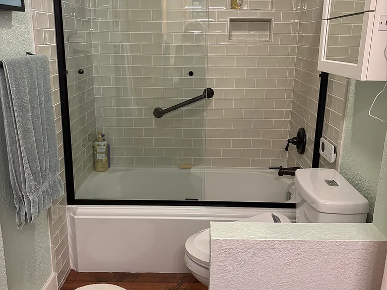 942 Q St #942 — Photo 7
