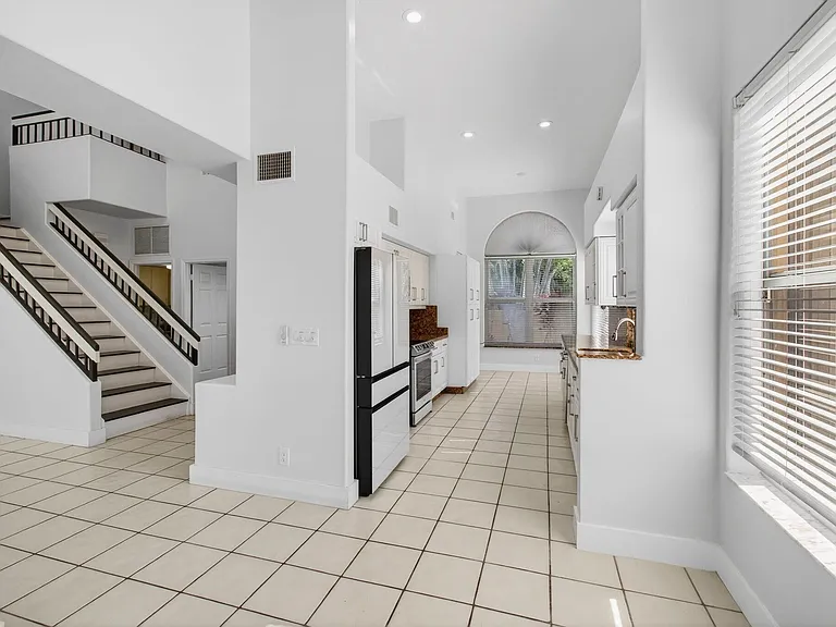 7848 Travlers Tree Dr — Photo 11