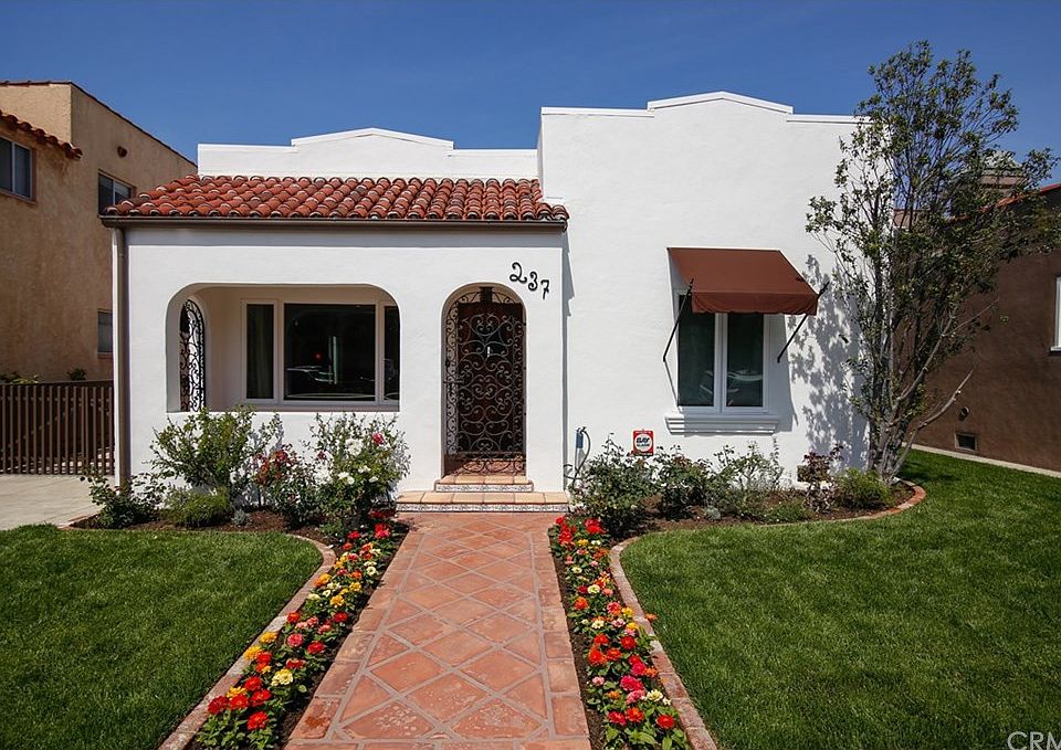 1st image of 237 Corona Ave