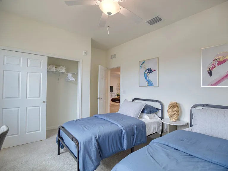10046 Crooked Creek Dr #202 — Photo 35