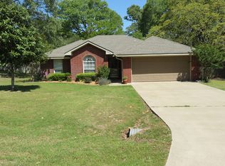 13224 Choice Cir, Lindale, TX 75771