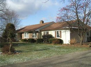 867 Boughton Hill Rd, Victor, NY 14564