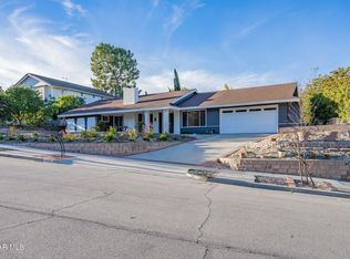 2085 Rayshire St, Thousand Oaks, CA 91362