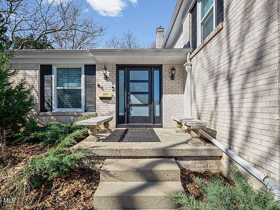 2nd image of 2203 Innisbrook Rd