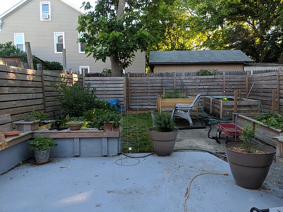 3rd image of 1710 Hanfield St