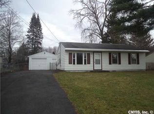 210 Resseguie Dr, Syracuse, NY 13209