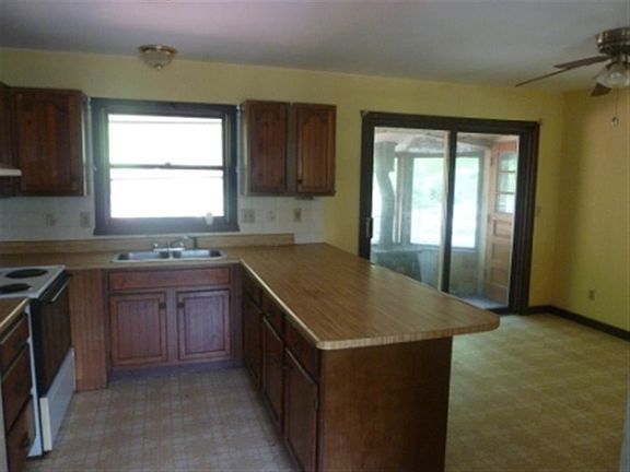 3rd image of W10716 E Harmony Dr