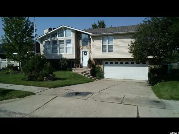 2495 N 1575 E, Layton, UT 84040