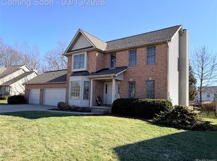 5815 Caleta Dr, Lansing, MI 48911