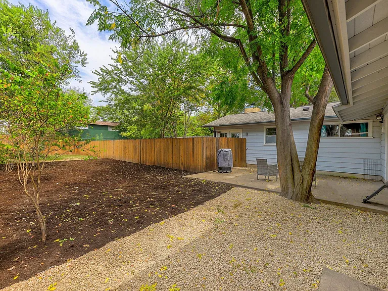 2206 Pasadena Dr #A — Photo 18