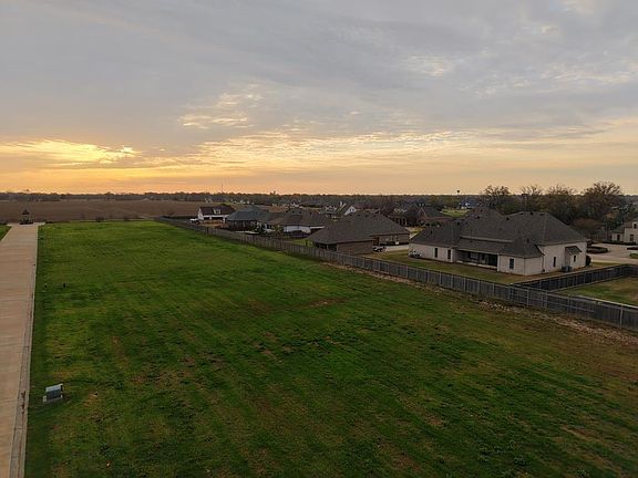 5th image of 0 Hunter Cv