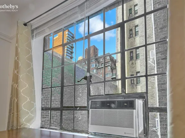 10 Park Avenue image 4 of 13