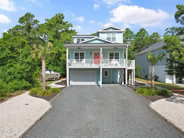 209 NE 58th Street, Oak Island, NC 28465