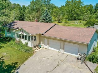 4770 Stewart Rd, Lapeer, MI 48446