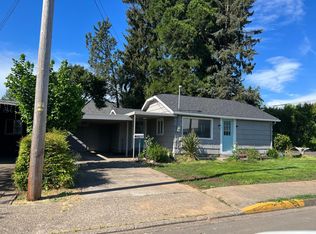 549 NE 17th St, McMinnville, OR 97128