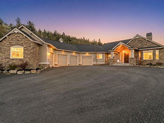 2nd image of 7579 SE Night Hawk Ct