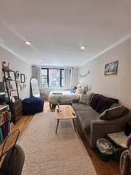 313 East 84th Street