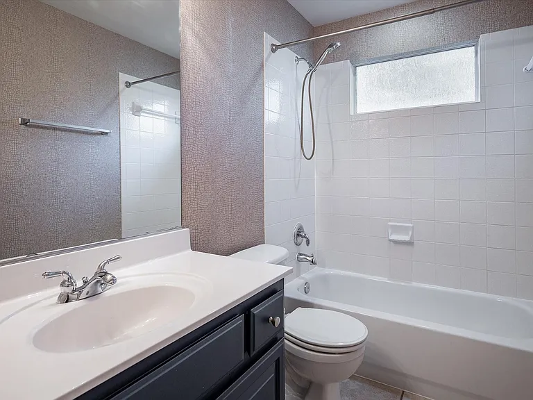 6812 Valley Brook Dr — Photo 19