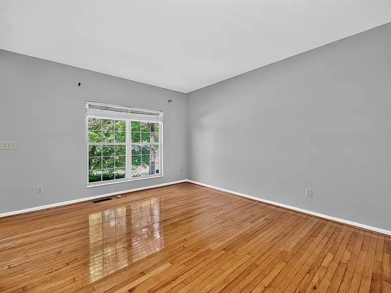 12130 Crestfield Ct — Photo 6