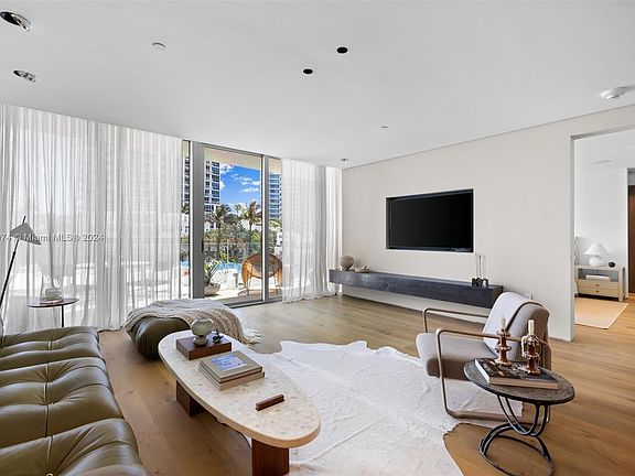 5th image of 1 Collins Ave #302