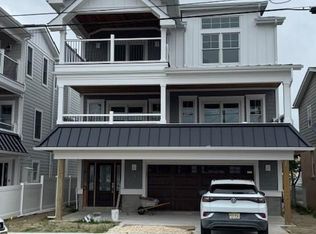 211 E East Monterey Ave, Wildwood Crest, NJ 08260