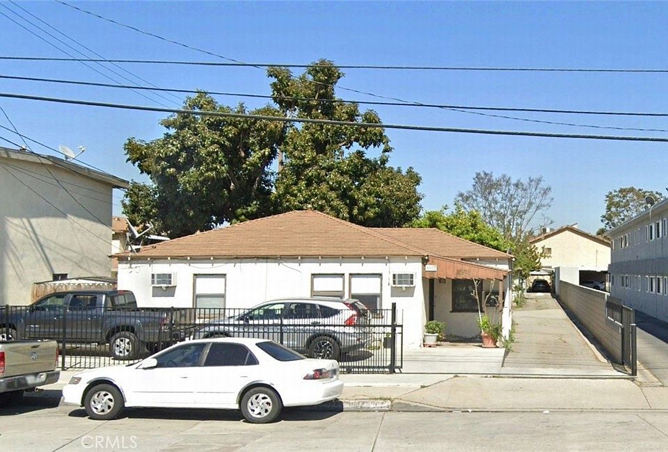 1st image of 3644 Baldwin Ave