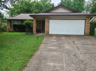 213 W Fulton St, Broken Arrow, OK 74012