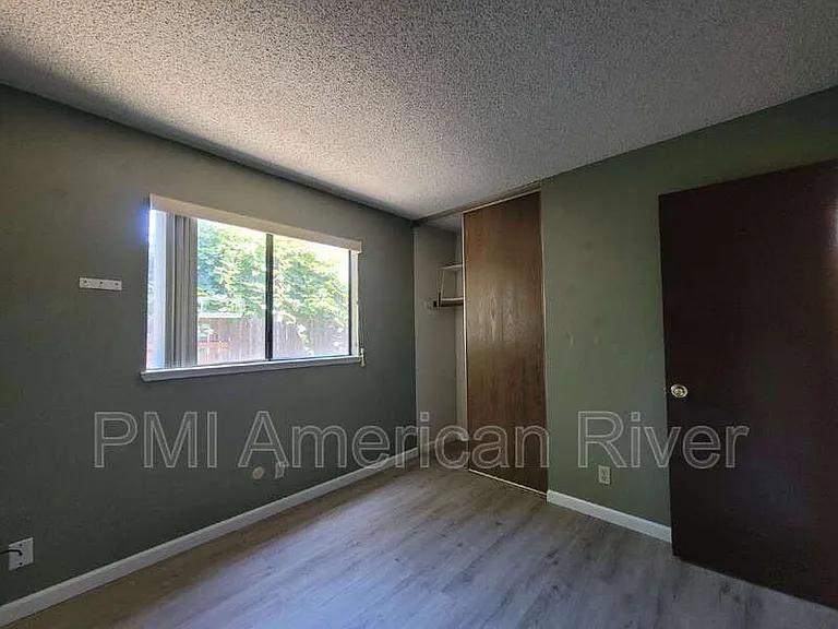 7396 Marani Way — Photo 6
