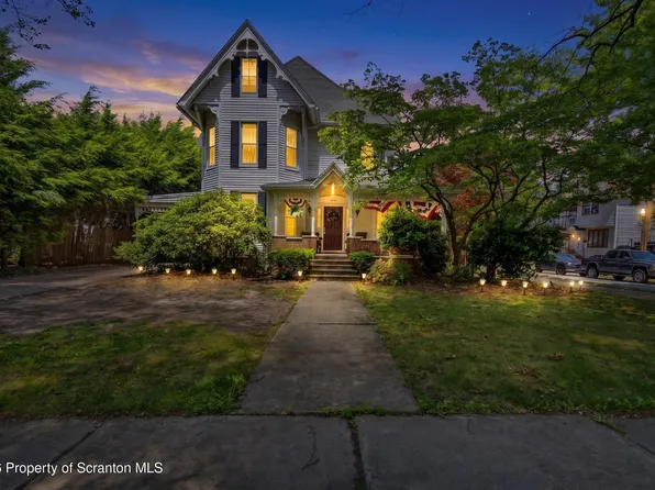 300 Exeter Ave, West Pittston, PA 18643