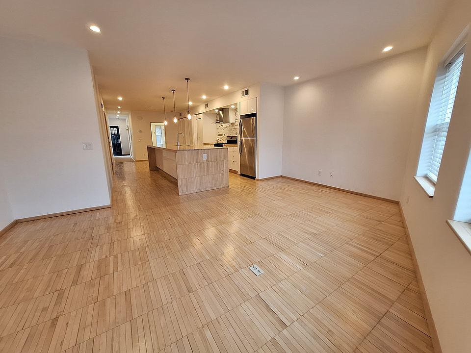 1st image of 7310 Detroit Ave #2
