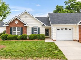 1338 Crosswinds Dr, High Point, NC 27265